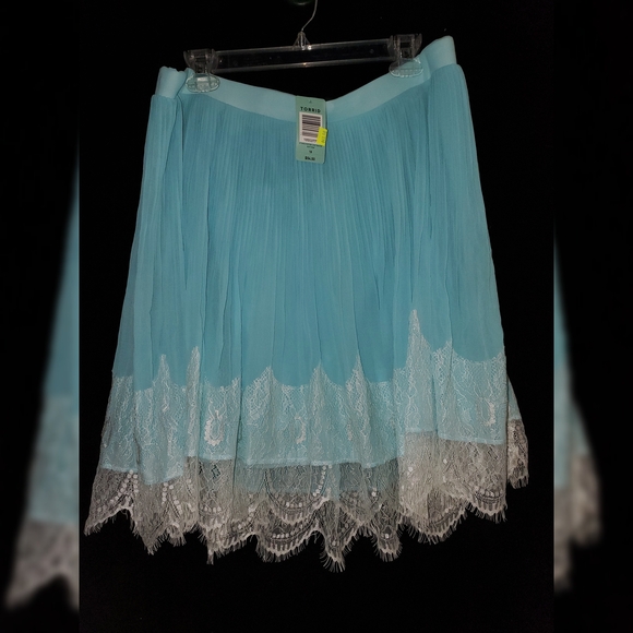 torrid Dresses & Skirts - Elegant Blue Lace Trim Skirt Size 18